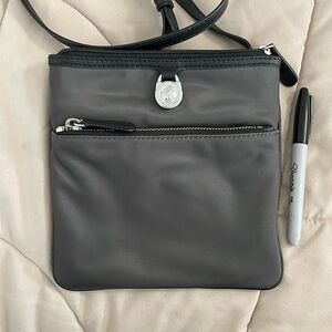 Michael Kors
Gray/black/blue Nylon Crossbody w/ 2 pockets with Strap 7.5"x8"